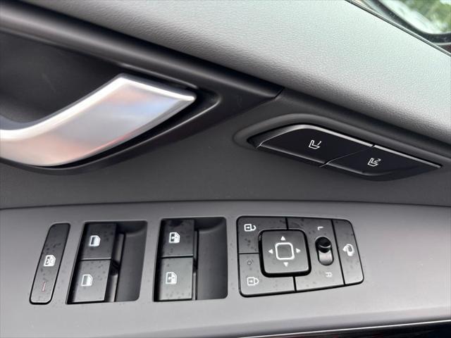 new 2025 Kia Niro car, priced at $35,475