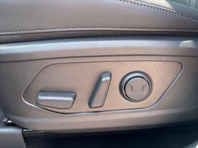 new 2025 Kia Sorento car, priced at $38,530