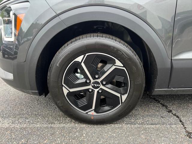 new 2025 Kia Niro car, priced at $32,120