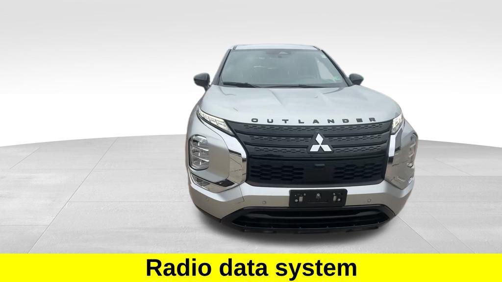 used 2022 Mitsubishi Outlander car, priced at $23,275