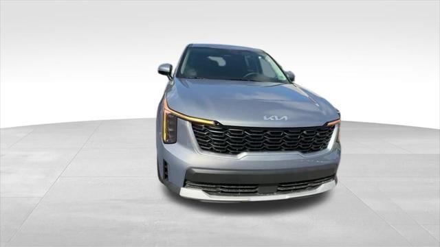 new 2025 Kia Sorento car, priced at $34,010