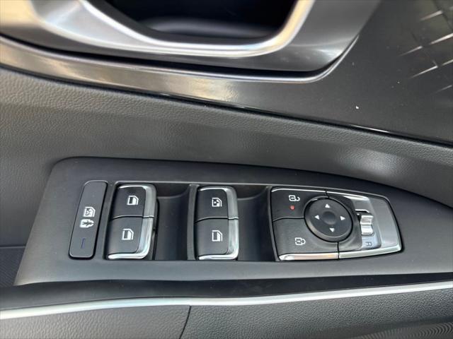 new 2025 Kia Sorento car, priced at $34,010