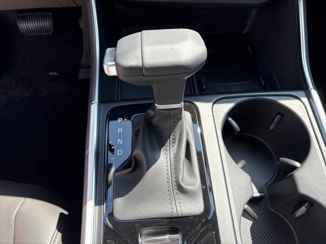 new 2025 Kia Carnival car, priced at $42,730