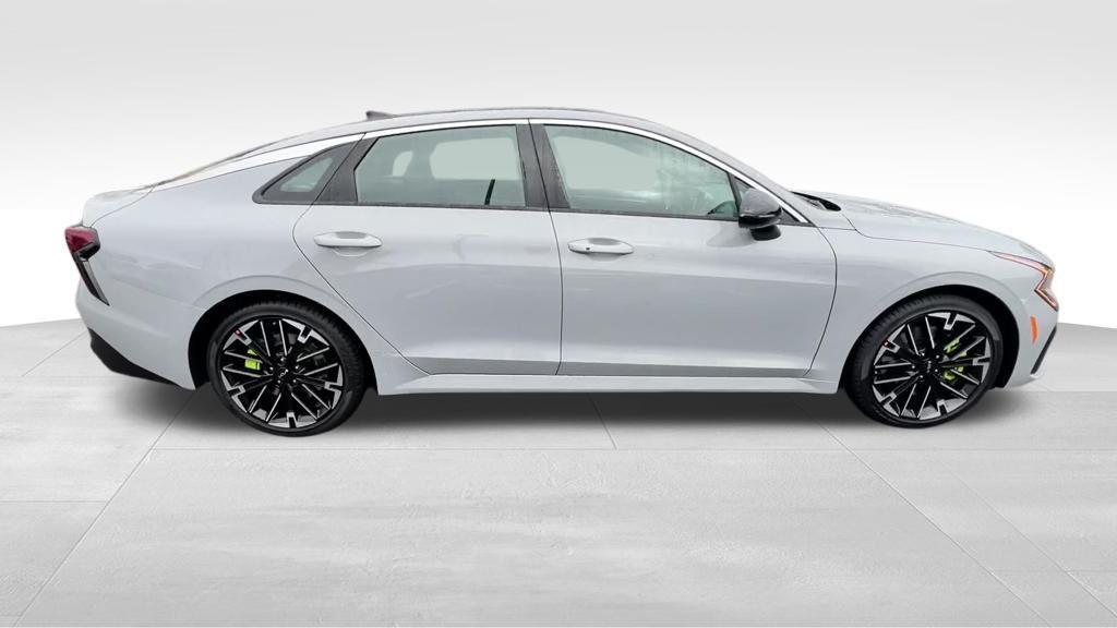 new 2026 Kia K5 car, priced at $35,865