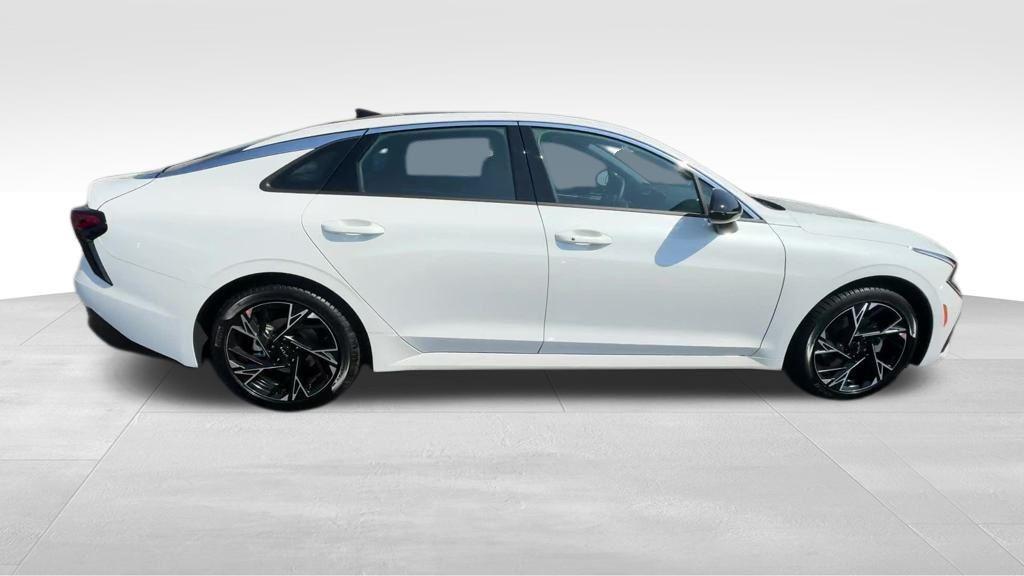new 2025 Kia K5 car, priced at $32,940