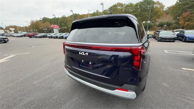 new 2025 Kia Carnival car, priced at $40,420