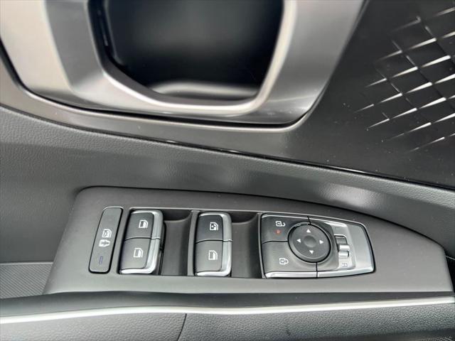 new 2025 Kia Sorento car, priced at $39,640