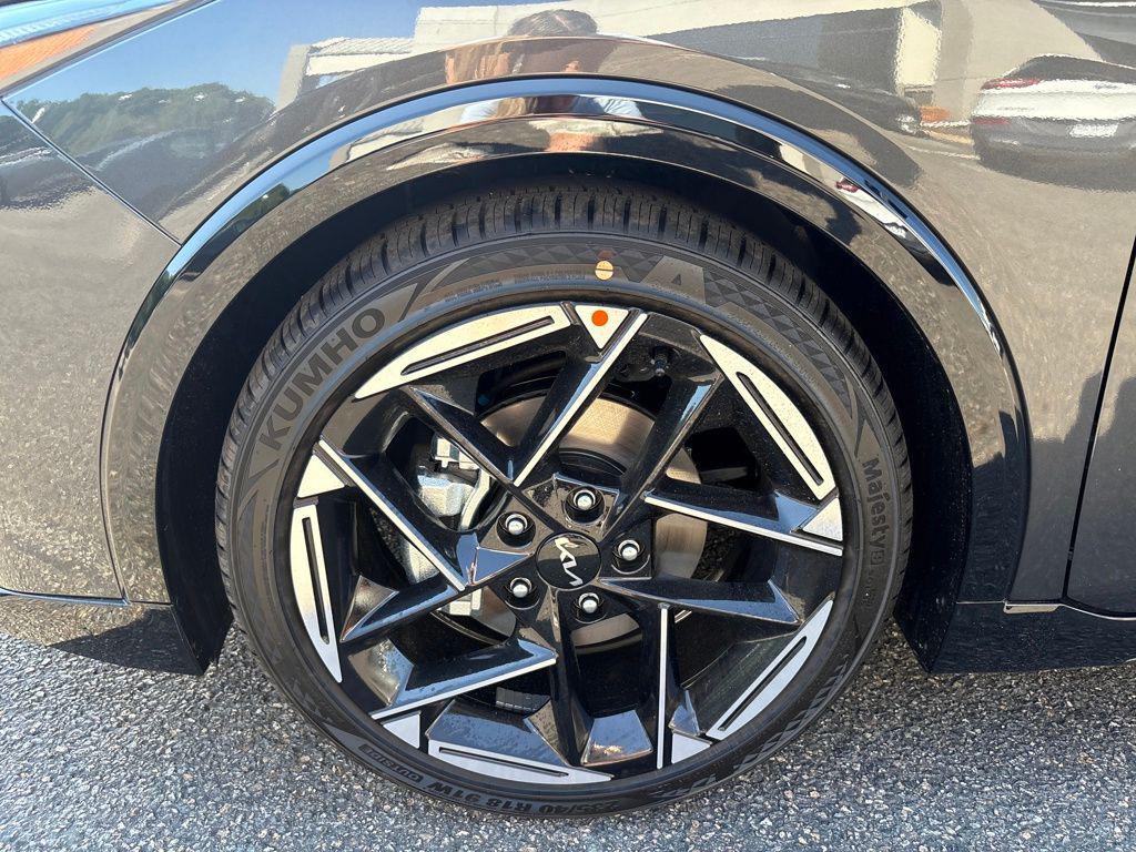 new 2025 Kia K4 car, priced at $27,810