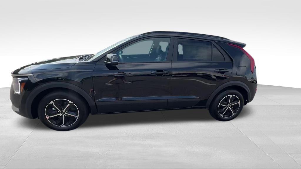 new 2025 Kia Niro car, priced at $31,125