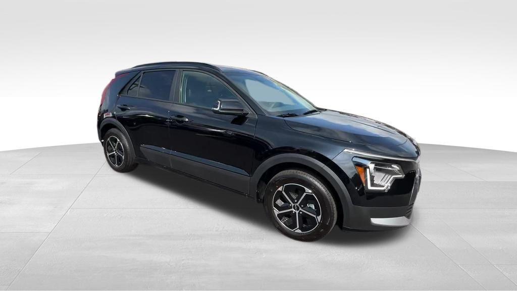 new 2025 Kia Niro car, priced at $31,125