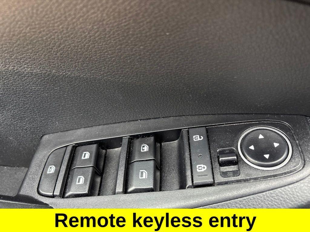 used 2023 Kia Seltos car, priced at $20,575
