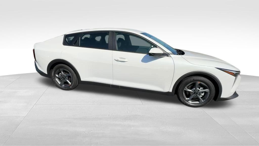 new 2025 Kia K4 car, priced at $23,850