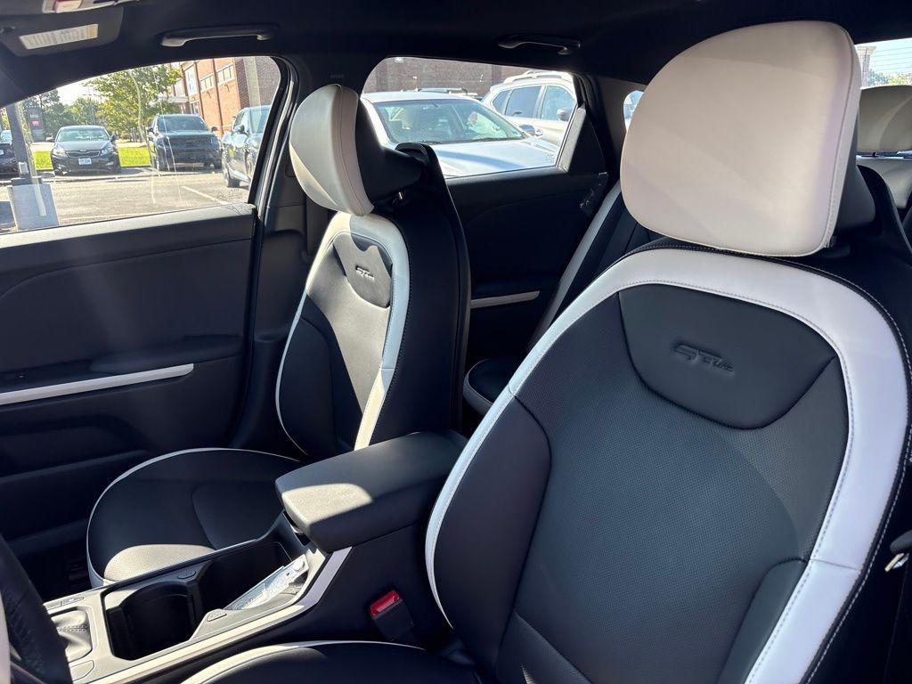 new 2025 Kia K4 car, priced at $28,890