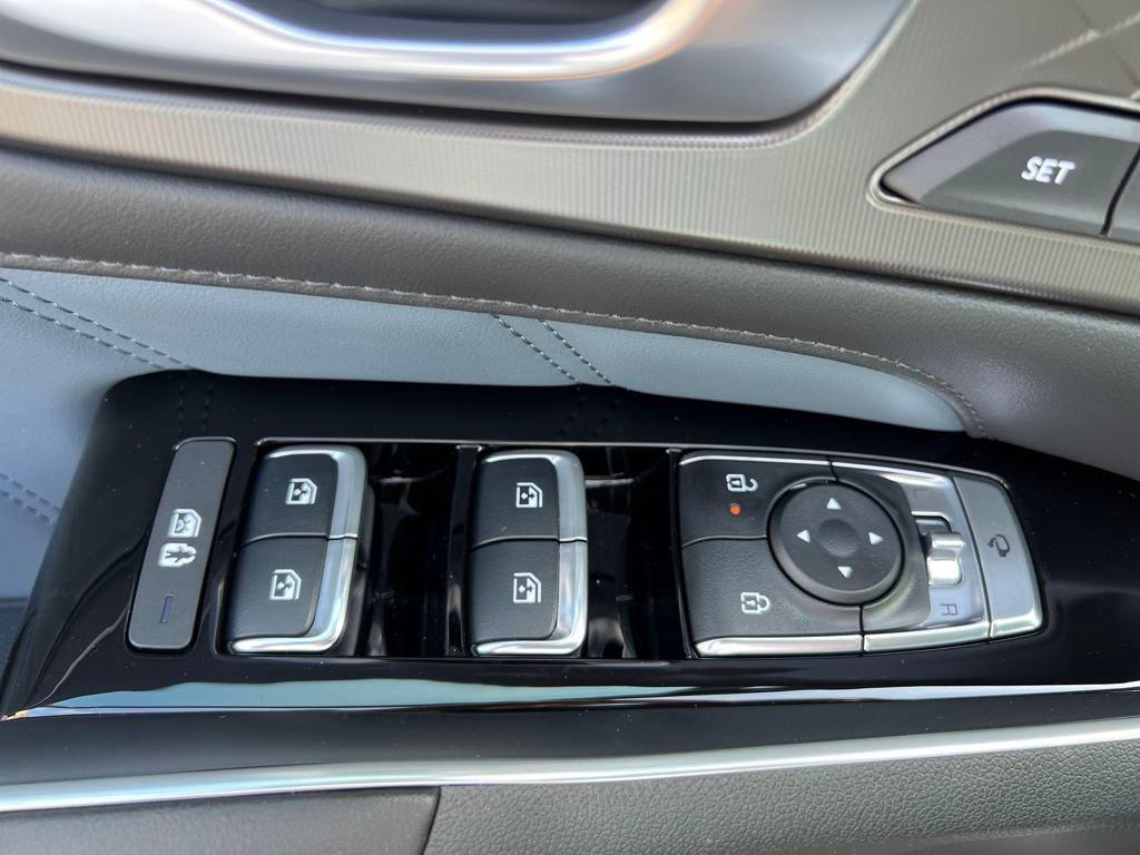 new 2025 Kia Sorento Hybrid car, priced at $48,065