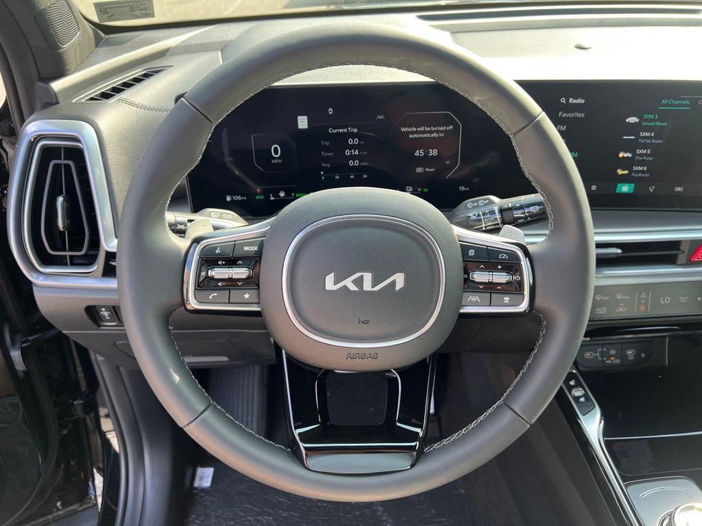 new 2025 Kia Sorento Hybrid car, priced at $48,065