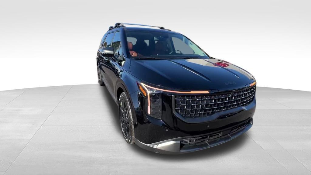 new 2026 Kia Carnival Hybrid car, priced at $58,185