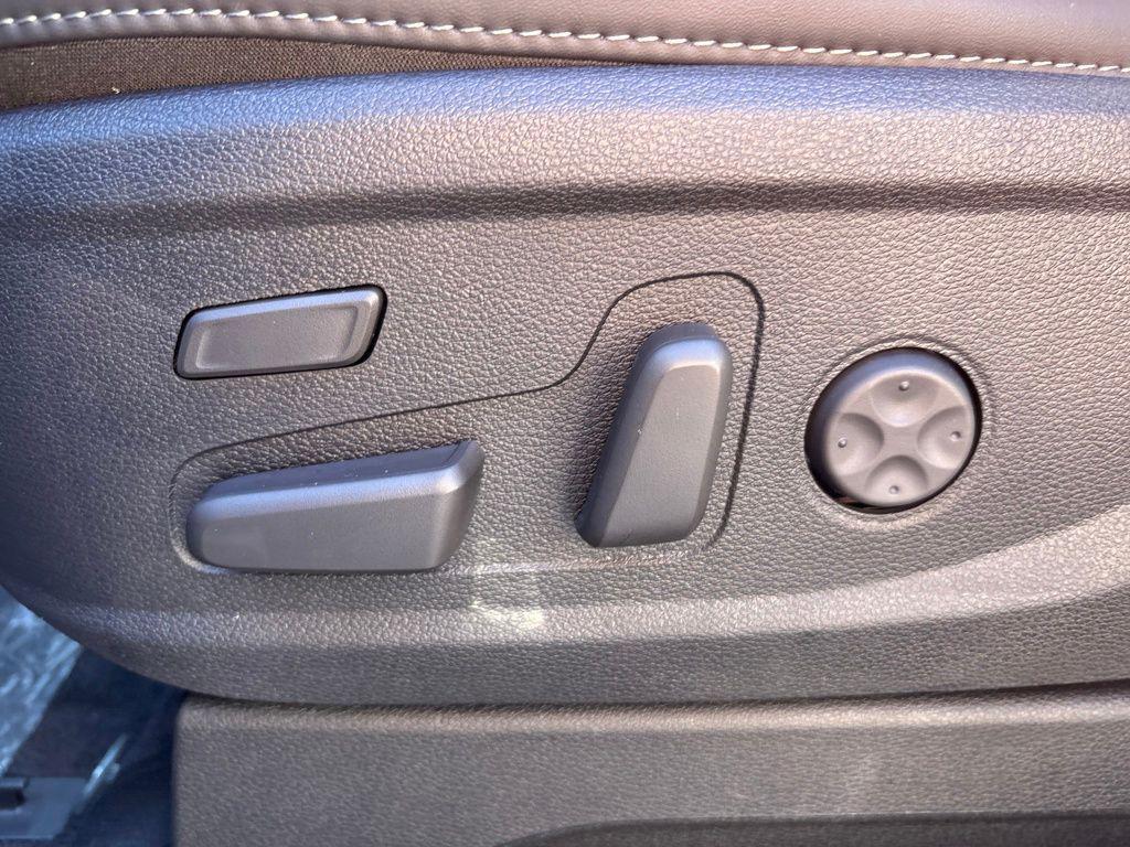 new 2025 Kia Telluride car, priced at $56,175