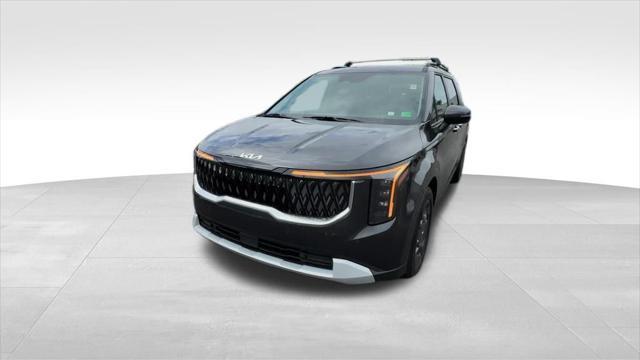 new 2026 Kia Carnival Hybrid car, priced at $45,665