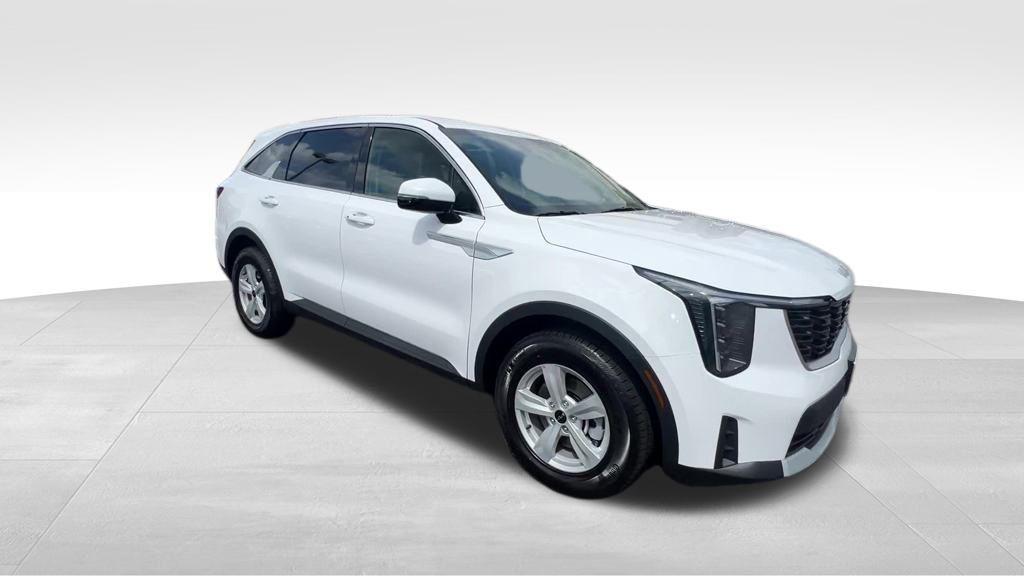 new 2025 Kia Sorento car, priced at $33,655