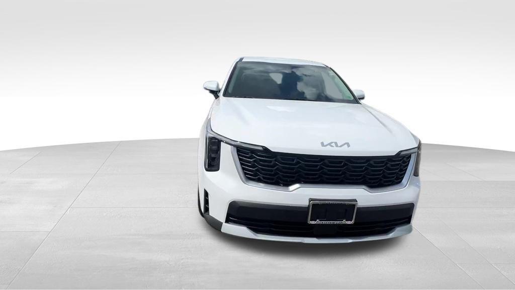 new 2025 Kia Sorento car, priced at $33,655