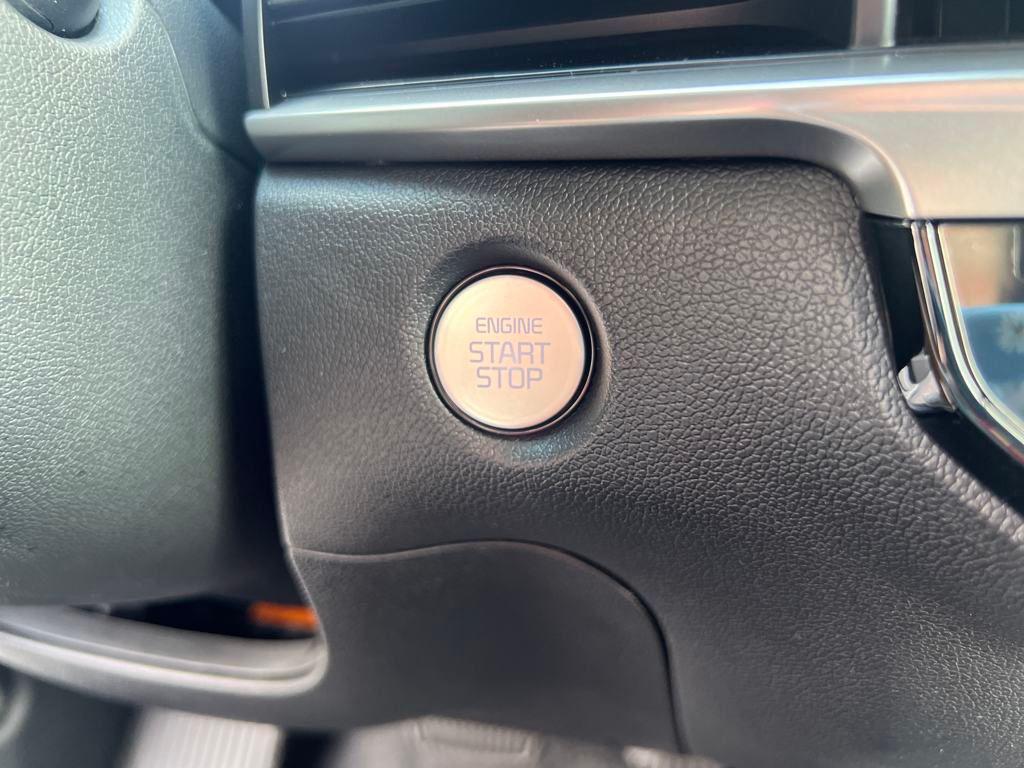 new 2025 Kia Sorento car, priced at $33,655