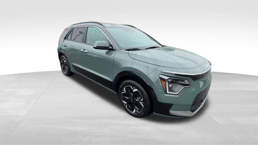new 2025 Kia Niro EV car, priced at $36,705
