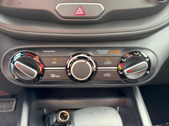 new 2025 Kia Soul car, priced at $23,565