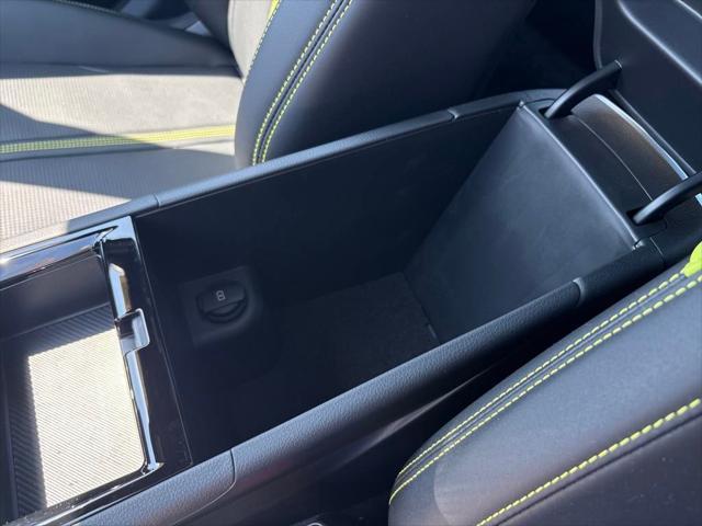 new 2025 Kia K5 car, priced at $38,285