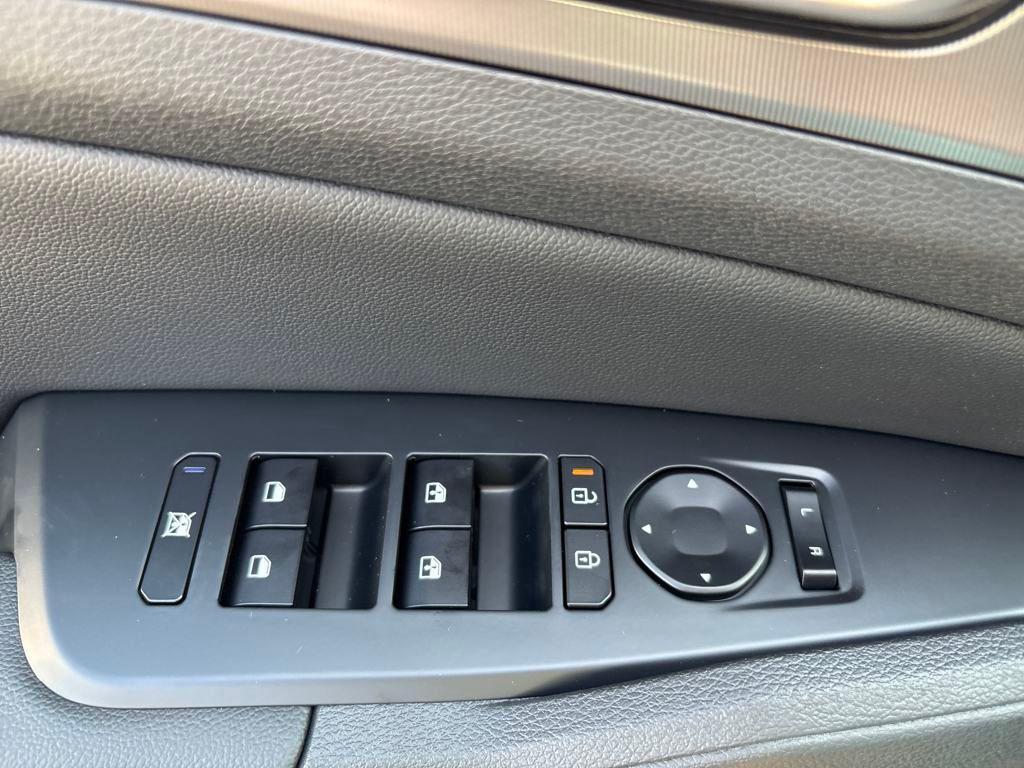 new 2026 Kia Sportage car, priced at $34,345