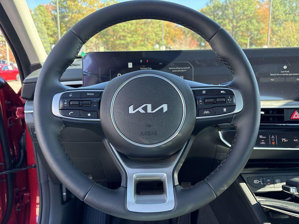 new 2025 Kia K5 car, priced at $35,755