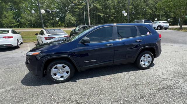 used 2016 Jeep Cherokee car, priced at $17,050