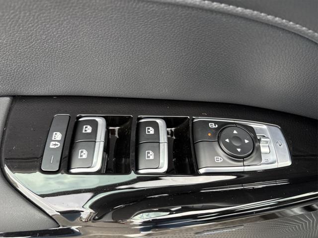 new 2025 Kia K5 car, priced at $36,295