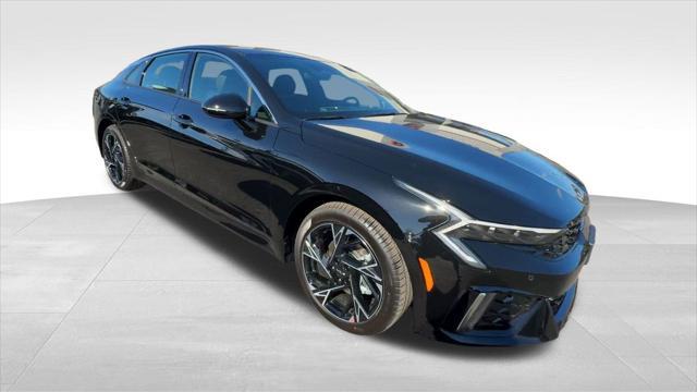 new 2025 Kia K5 car, priced at $30,265
