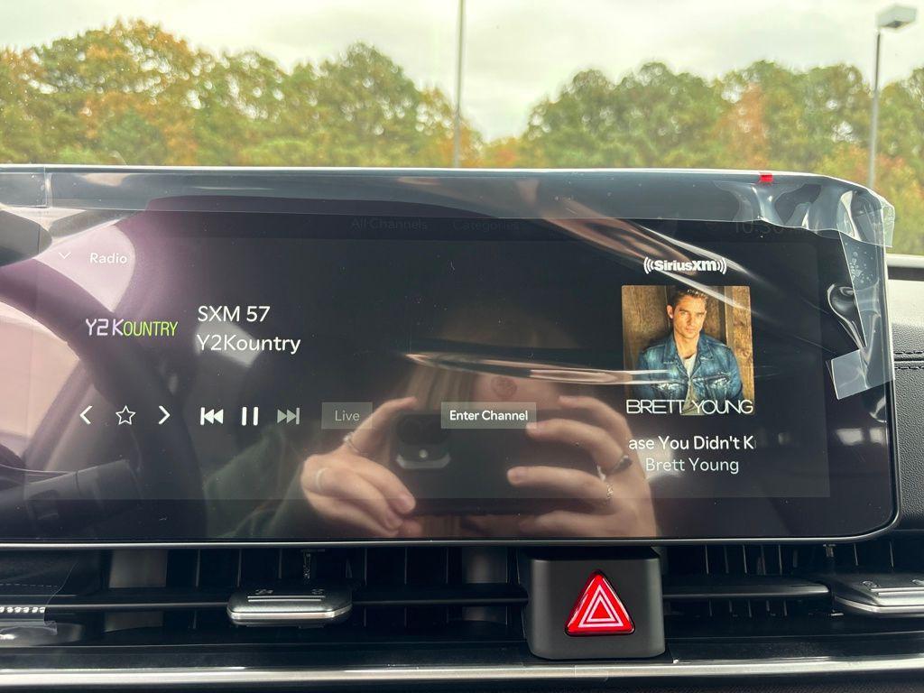 new 2026 Kia Carnival car, priced at $43,895