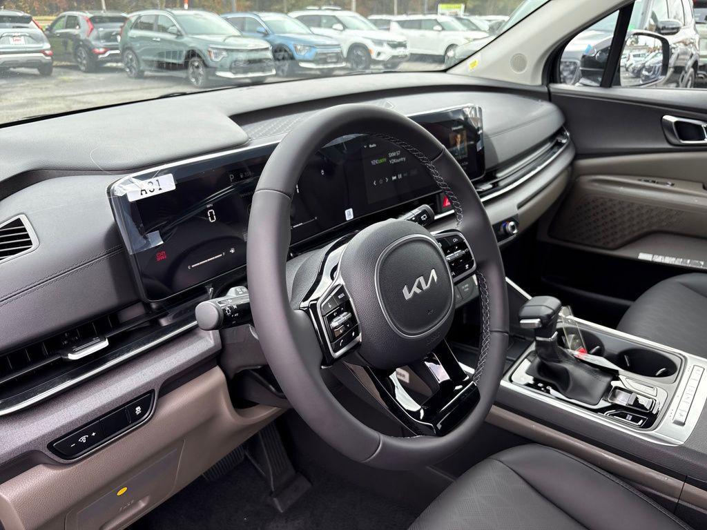 new 2026 Kia Carnival car, priced at $43,895