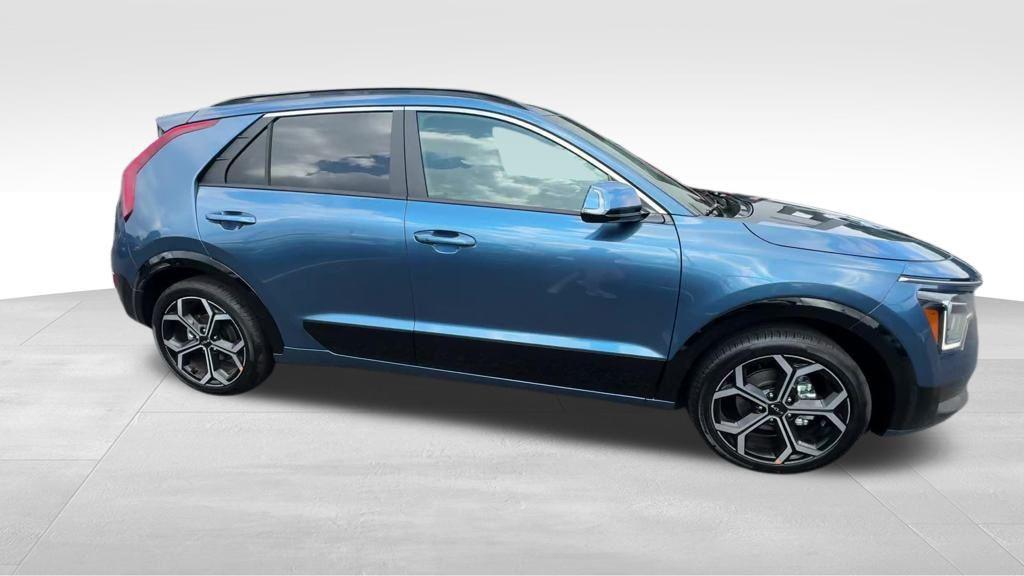 new 2025 Kia Niro car, priced at $32,870