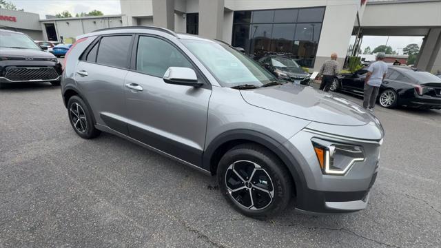new 2025 Kia Niro car, priced at $31,865