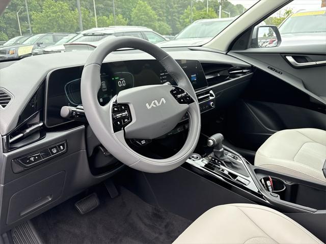 new 2025 Kia Niro car, priced at $31,865