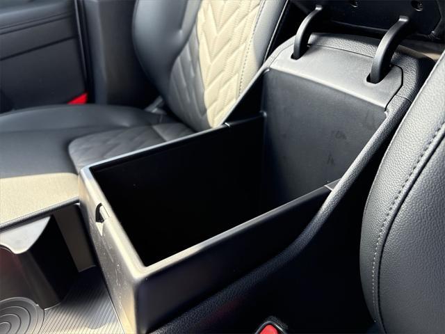 new 2025 Kia Sportage car, priced at $38,935