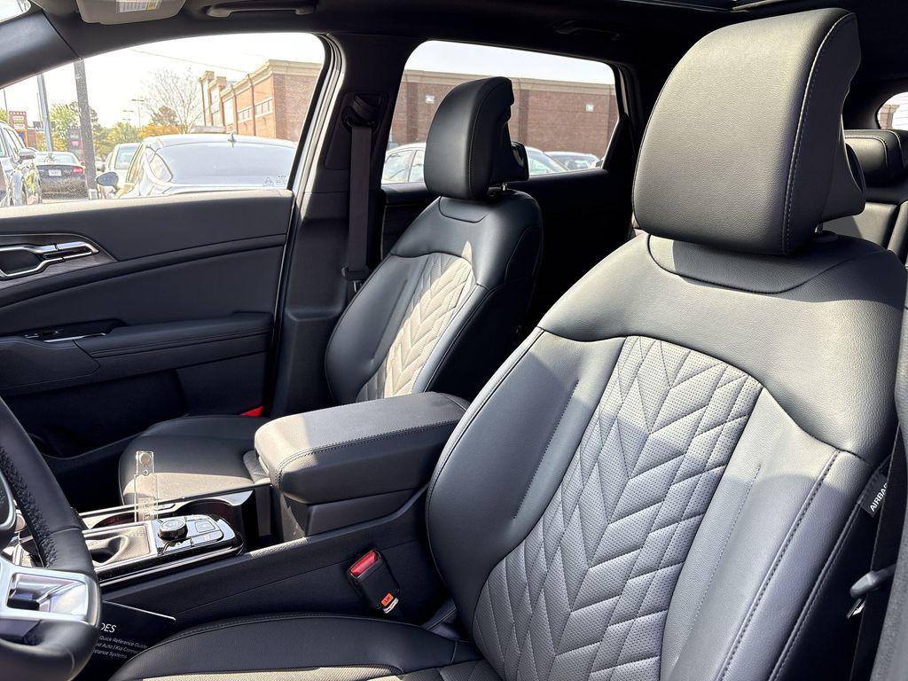 new 2025 Kia Sportage car, priced at $37,435