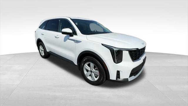 new 2025 Kia Sorento car, priced at $34,655