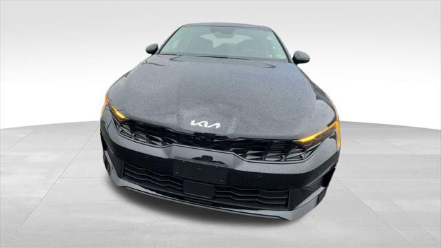 new 2025 Kia K5 car, priced at $35,295