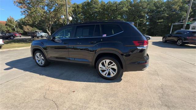 used 2022 Volkswagen Atlas car, priced at $30,000