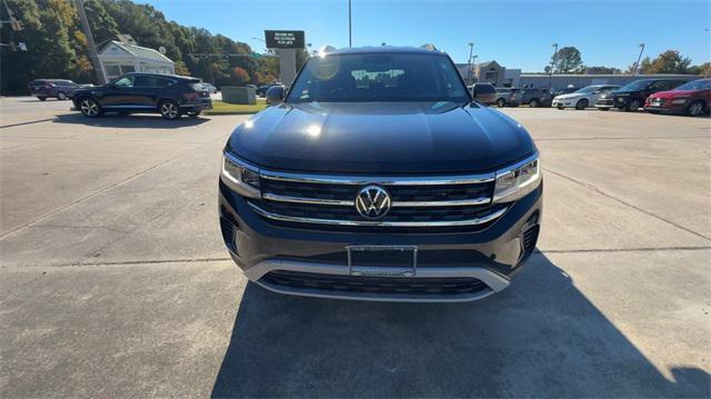 used 2022 Volkswagen Atlas car, priced at $30,000