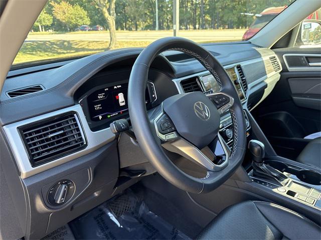 used 2022 Volkswagen Atlas car, priced at $30,000