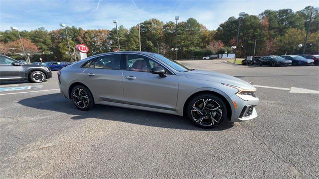 new 2025 Kia K5 car, priced at $32,320