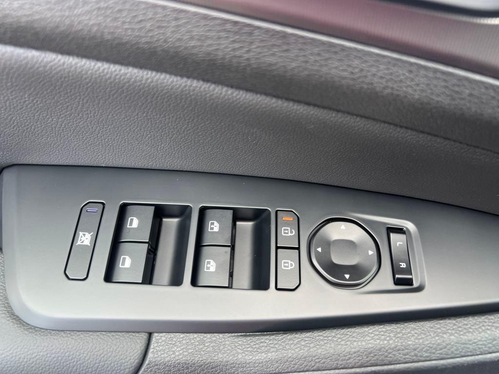 new 2026 Kia Sportage car, priced at $35,595