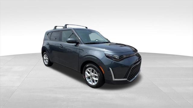 new 2025 Kia Soul car, priced at $22,880