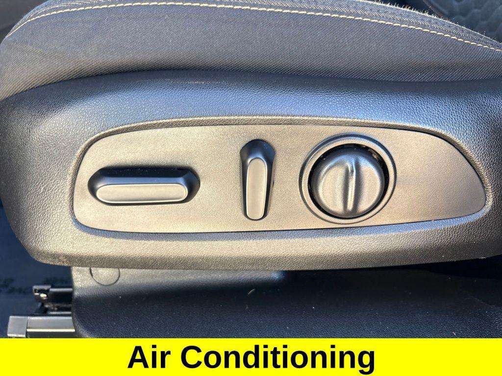 used 2021 Chevrolet Equinox car, priced at $17,875