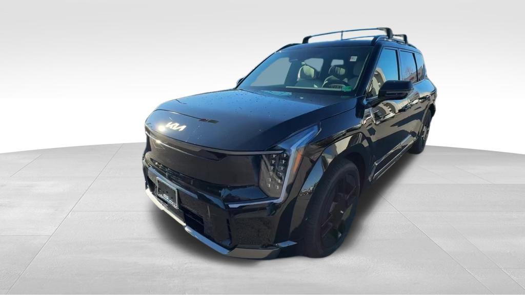new 2026 Kia EV9 car, priced at $66,995
